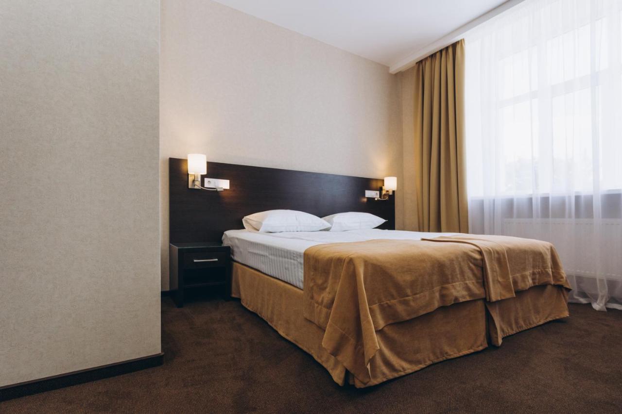 Optima Sumy Hotel Kültér fotó