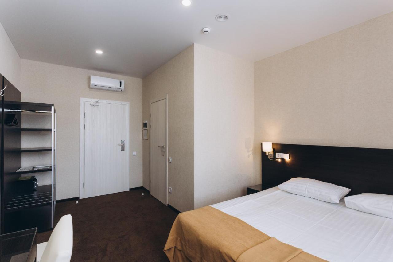 Optima Sumy Hotel Kültér fotó
