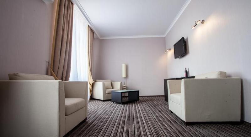 Optima Sumy Hotel Szoba fotó
