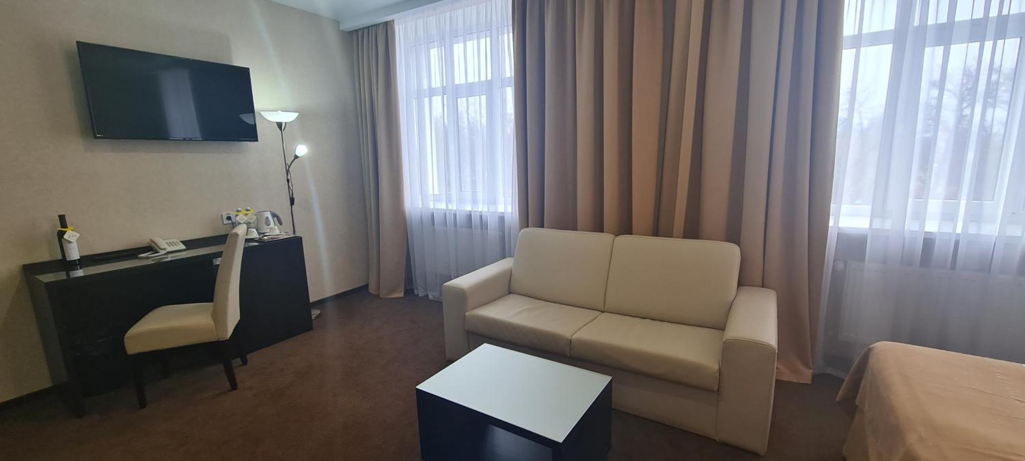 Optima Sumy Hotel Kültér fotó