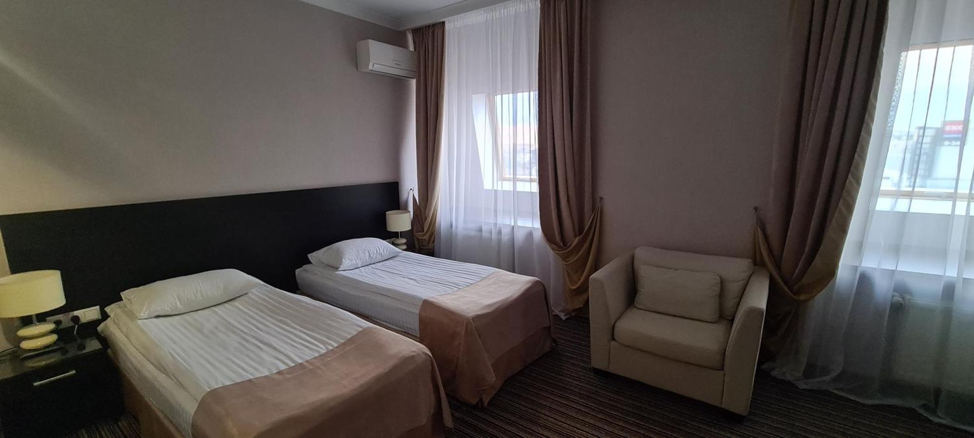 Optima Sumy Hotel Kültér fotó