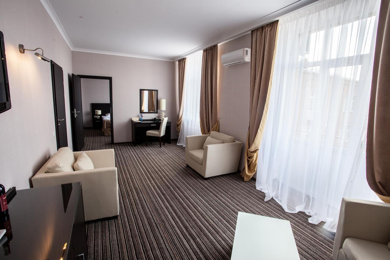 Optima Sumy Hotel Szoba fotó